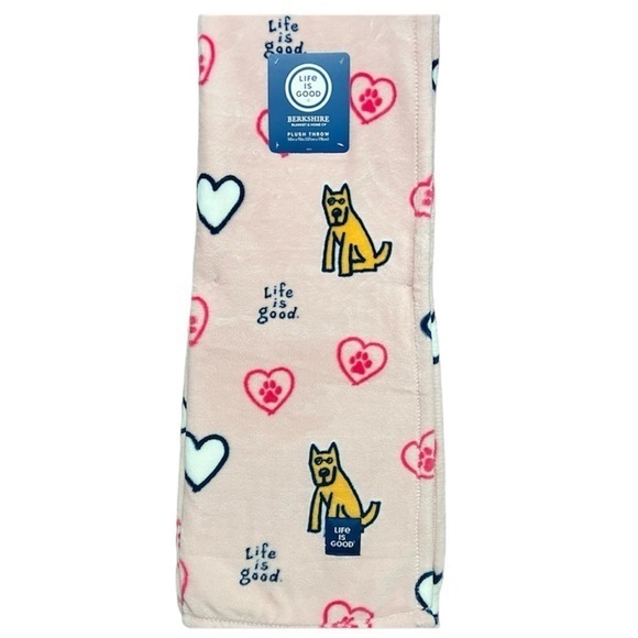 PETS - Life Is Good - ‘Hearts & Dogs’ plush throw. 50”x70” NWT Firm! No offers! - Picture 1 of 2